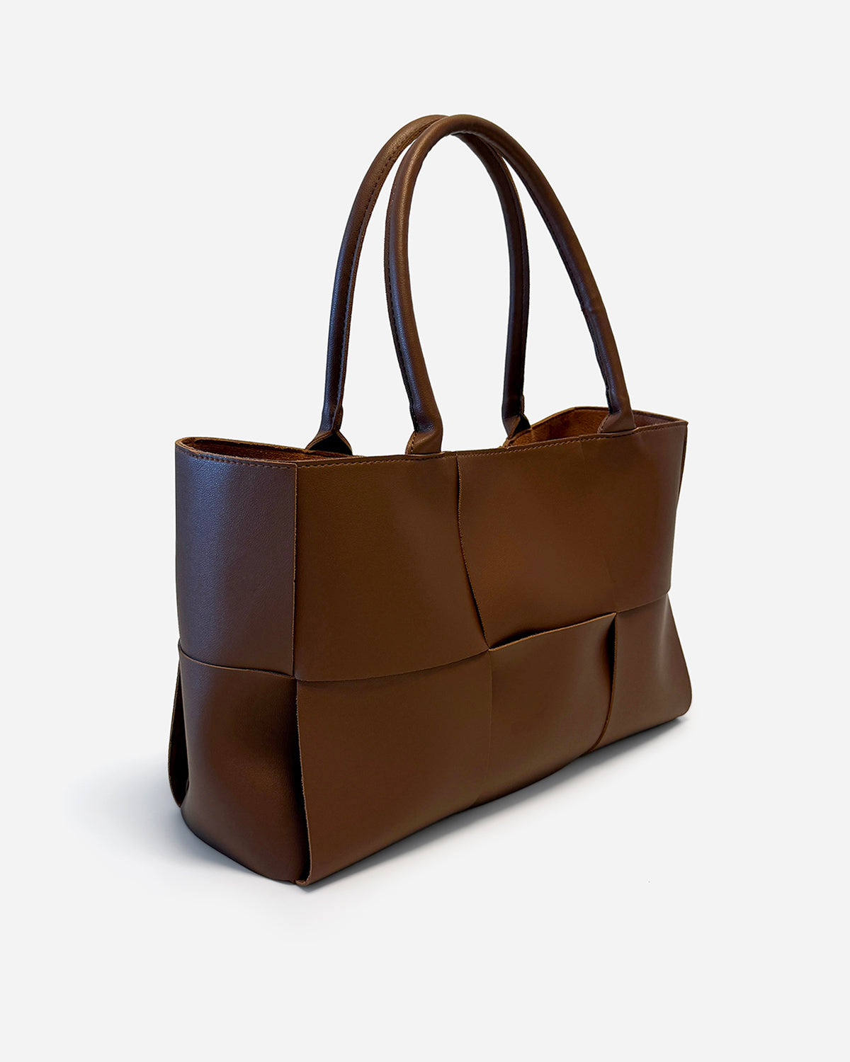 KNUE Isla Tote Bag in Hazel Brown — spacious everyday tote