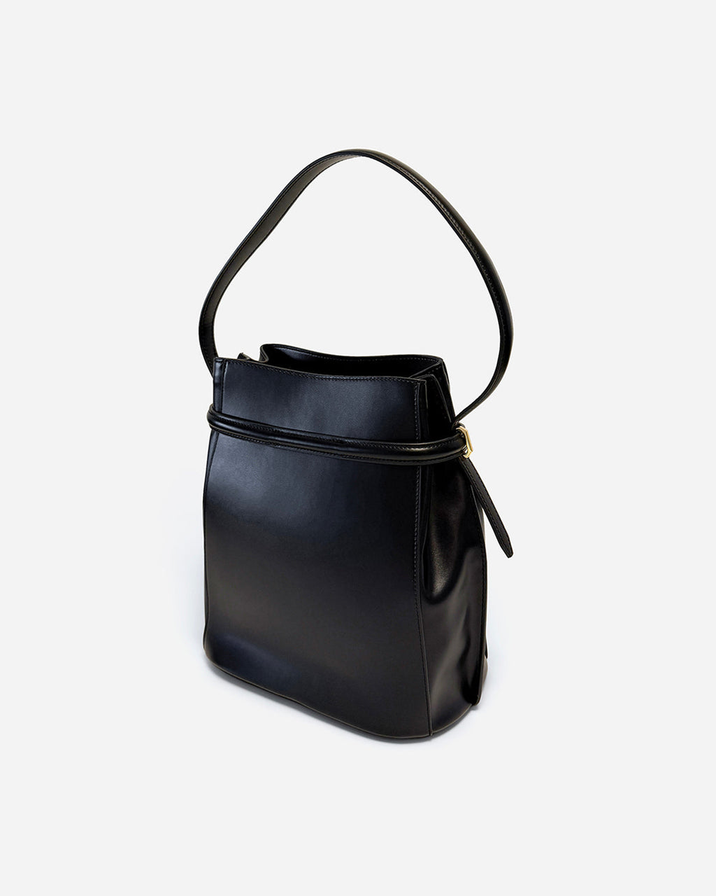 KNUE Vera Tote Bag in Black — structured everyday tote
